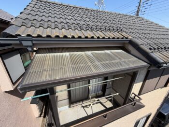 外壁塗装・屋根塗装と同時がおすすめ!波板交換工事
